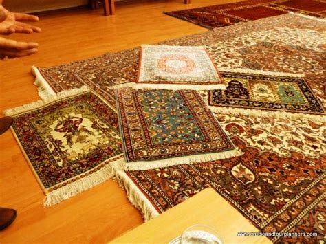 kusadasi rugs